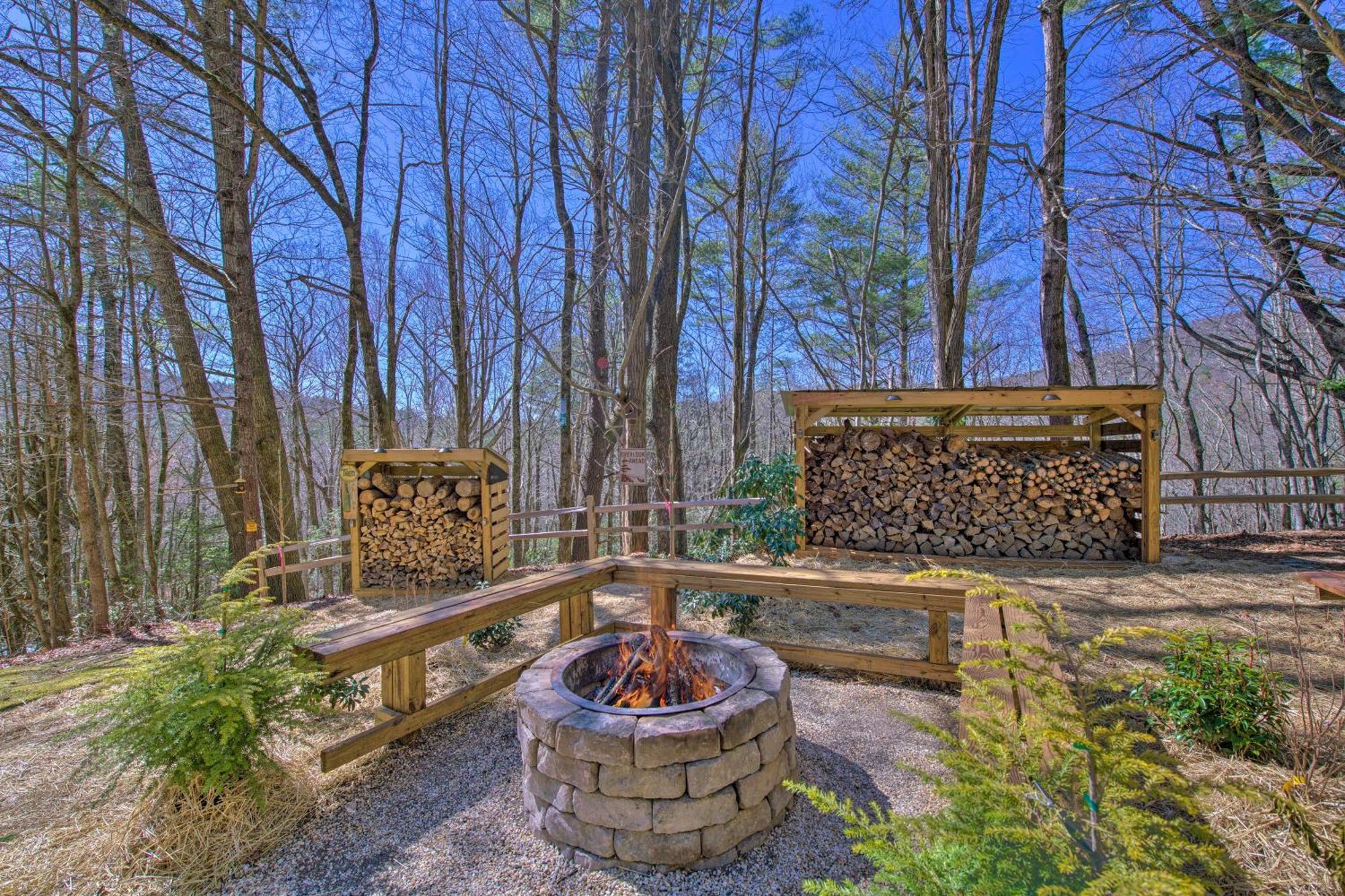 Heavenly Bearadise Cabin In Cashiers, Nc! Eksteriør bilde