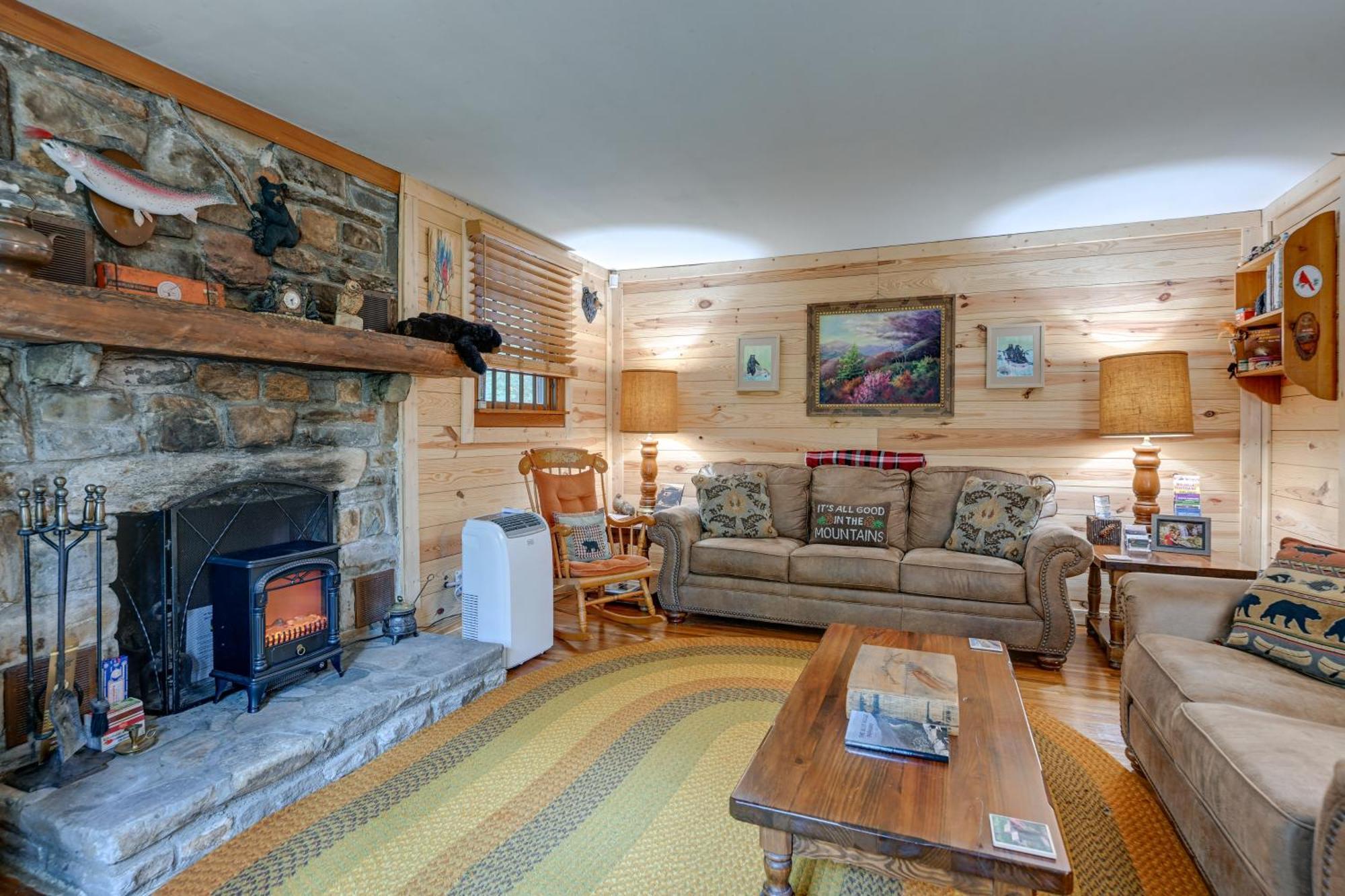 Heavenly Bearadise Cabin In Cashiers, Nc! Eksteriør bilde